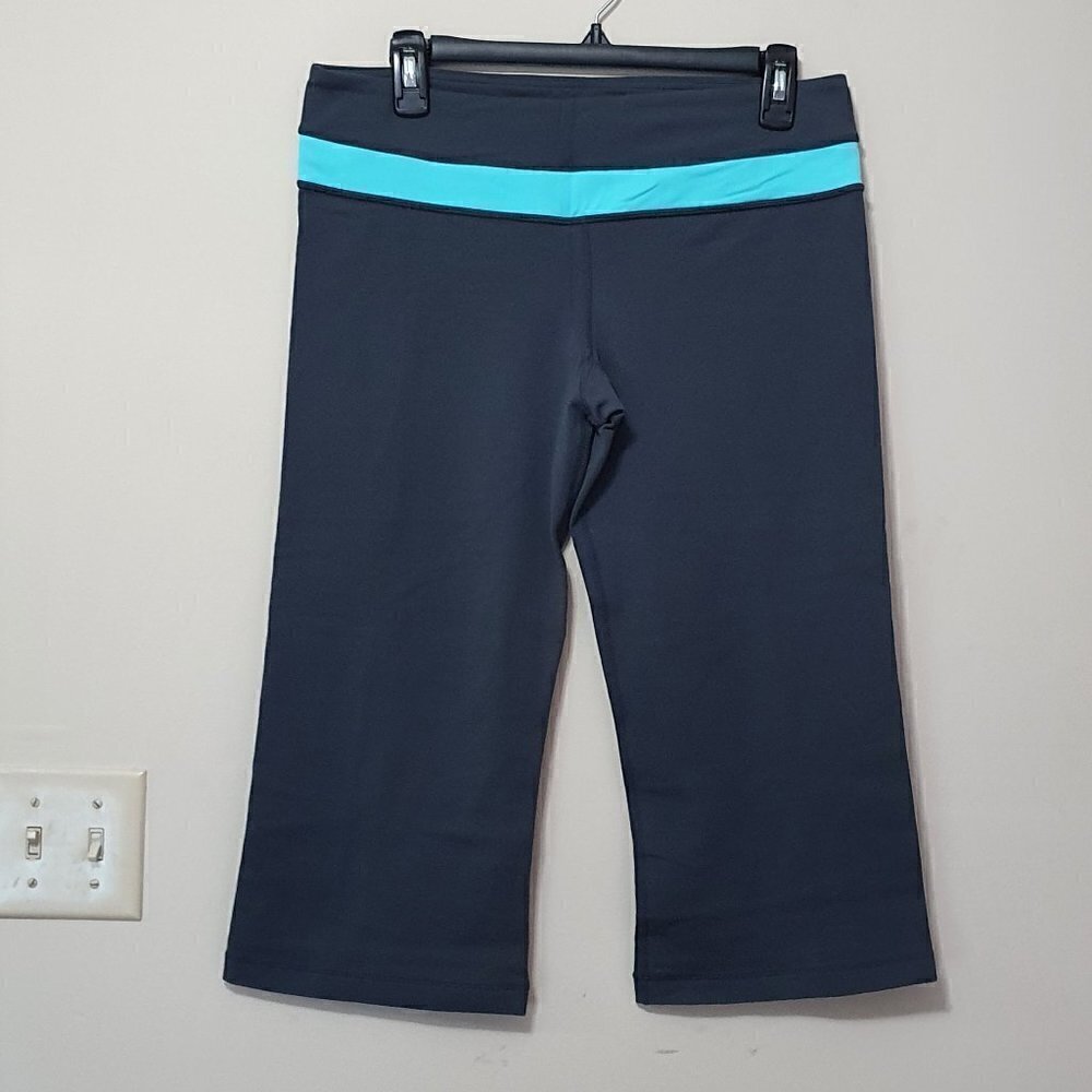 Lululemon Classic  Cropped Leggings